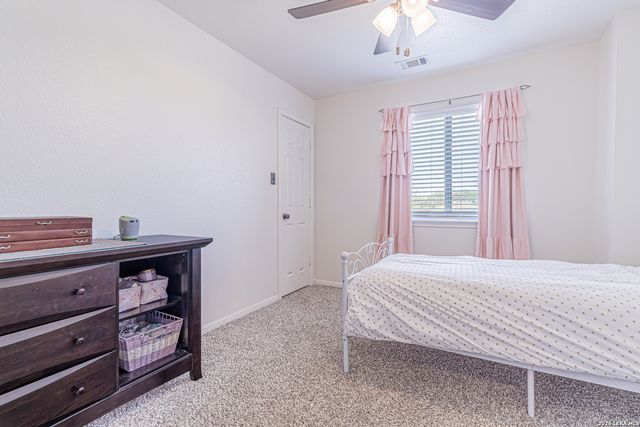 8223 Sabinoso, Helotes, TX 78023