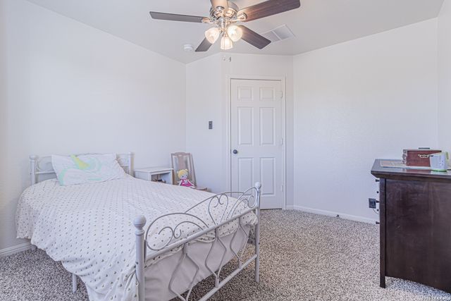 8223 Sabinoso, Helotes, TX 78023