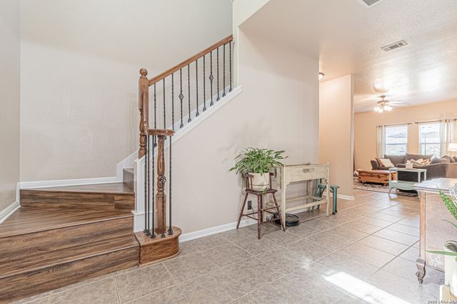 8223 Sabinoso, Helotes, TX 78023