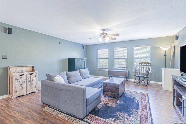 8223 Sabinoso, Helotes, TX 78023