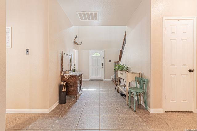 8223 Sabinoso, Helotes, TX 78023