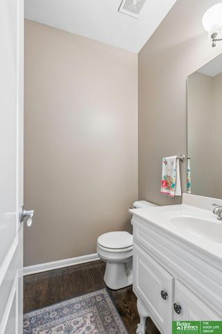 6468 Van Buren Drive, Omaha, NE 68135