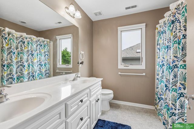 6468 Van Buren Drive, Omaha, NE 68135