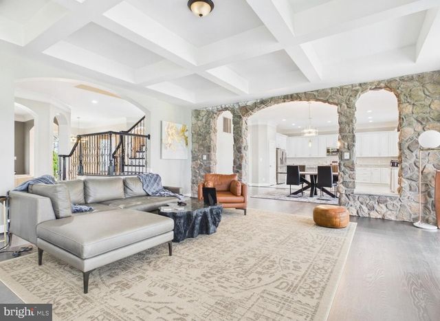 38565 PIGGOTT BOTTOM, Hamilton, VA 20158