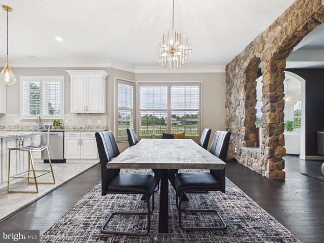 38565 PIGGOTT BOTTOM, Hamilton, VA 20158