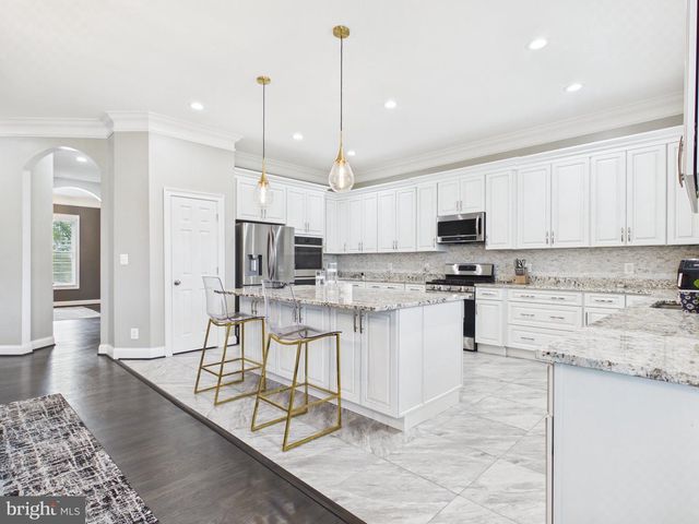 38565 PIGGOTT BOTTOM, Hamilton, VA 20158