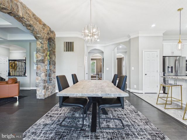 38565 PIGGOTT BOTTOM, Hamilton, VA 20158