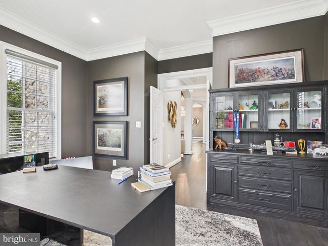 38565 PIGGOTT BOTTOM, Hamilton, VA 20158