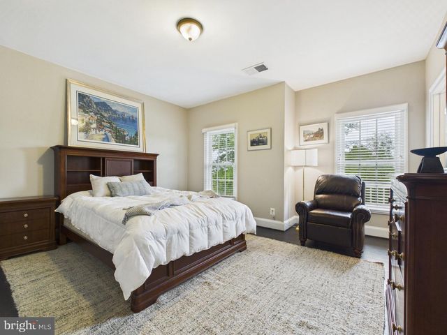 38565 PIGGOTT BOTTOM, Hamilton, VA 20158