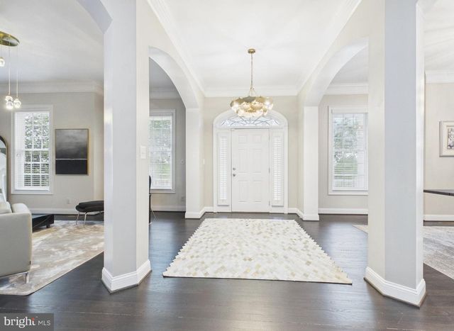 38565 PIGGOTT BOTTOM, Hamilton, VA 20158