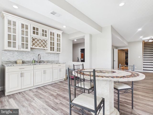 38565 PIGGOTT BOTTOM, Hamilton, VA 20158