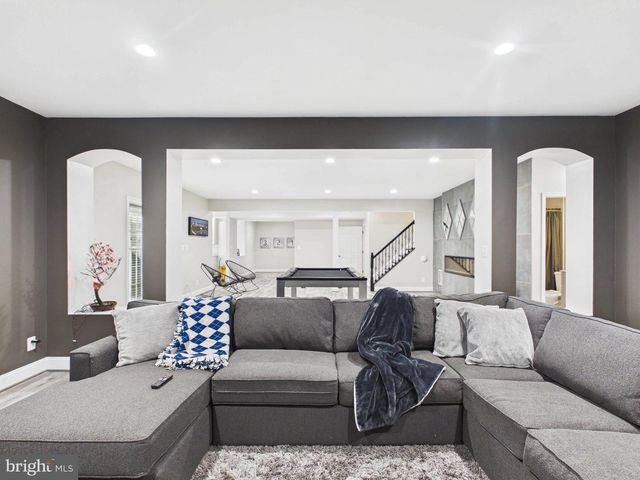 38565 PIGGOTT BOTTOM, Hamilton, VA 20158
