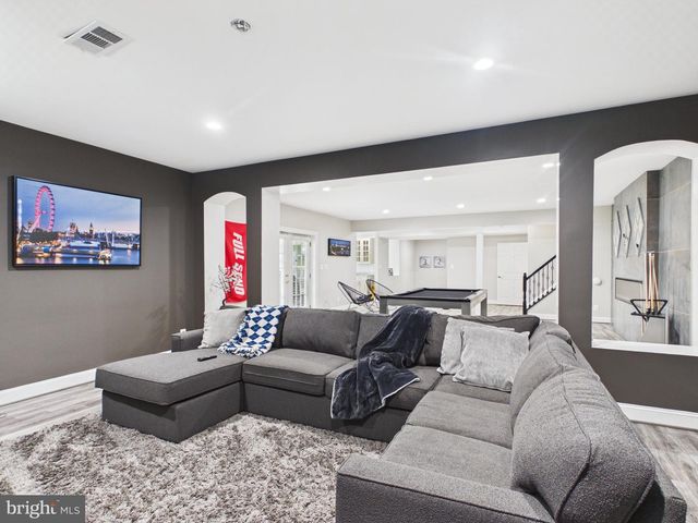 38565 PIGGOTT BOTTOM, Hamilton, VA 20158