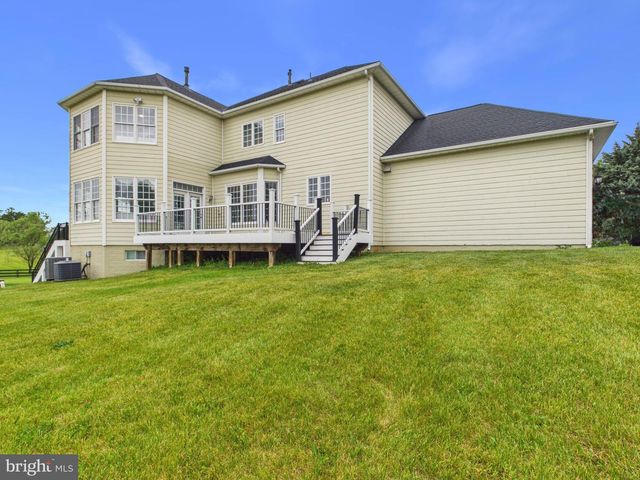 38565 PIGGOTT BOTTOM, Hamilton, VA 20158