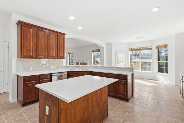 11316 Cdearcliffe DR, Austin, TX 78750