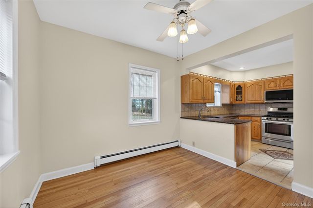 3 Woodmere Avenue, Glenwood Landing, NY 11547