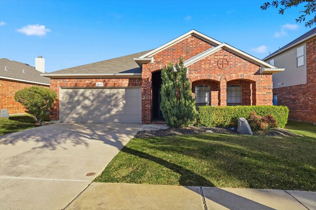 3228 Buckthorn Lane, Argyle, TX 76226