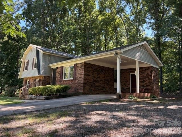 4617 Oakwood Circle, Gastonia, NC 28056