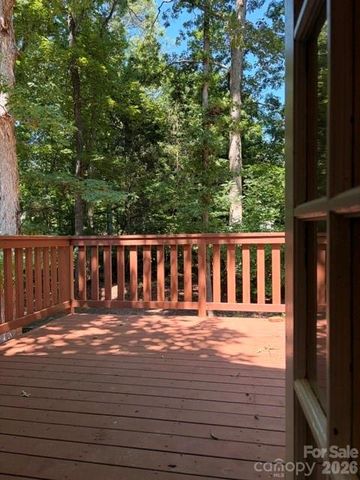 4617 Oakwood Circle, Gastonia, NC 28056