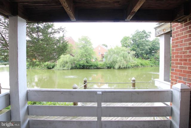 3150-E ANCHORWAY CT, Falls Church, VA 22042