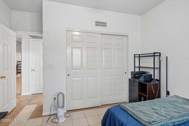 2469 N Ironwood Ridge Drive, Tucson, AZ 85745