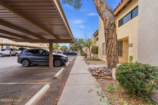 2469 N Ironwood Ridge Drive, Tucson, AZ 85745