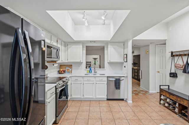 2469 N Ironwood Ridge Drive, Tucson, AZ 85745