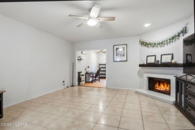 2469 N Ironwood Ridge Drive, Tucson, AZ 85745