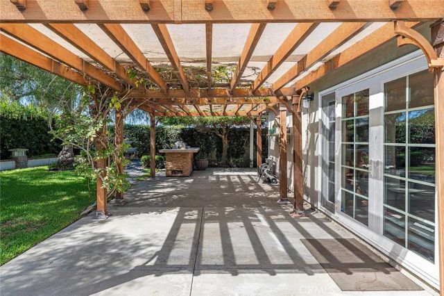 17221 Berlin Lane, Huntington Beach, CA 92649