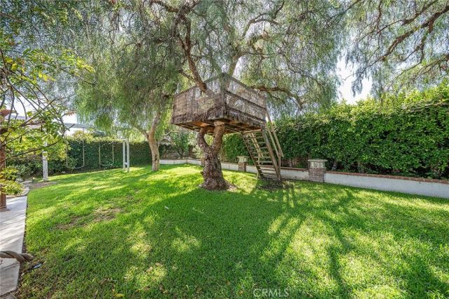 17221 Berlin Lane, Huntington Beach, CA 92649