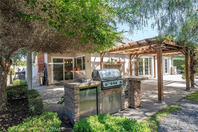 17221 Berlin Lane, Huntington Beach, CA 92649