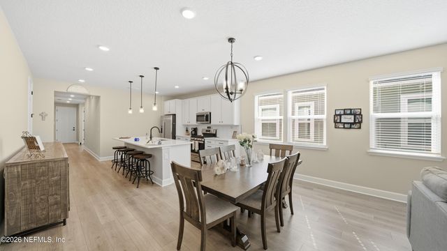 75565 BLACKBIRD Drive, Yulee, FL 32097