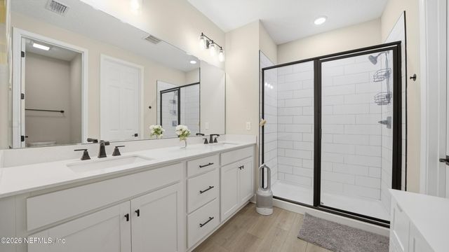 75565 BLACKBIRD Drive, Yulee, FL 32097