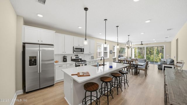 75565 BLACKBIRD Drive, Yulee, FL 32097