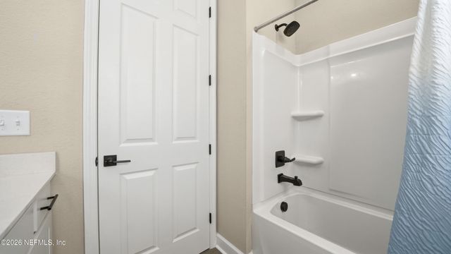 75565 BLACKBIRD Drive, Yulee, FL 32097