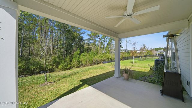 75565 BLACKBIRD Drive, Yulee, FL 32097