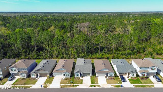 75565 BLACKBIRD Drive, Yulee, FL 32097