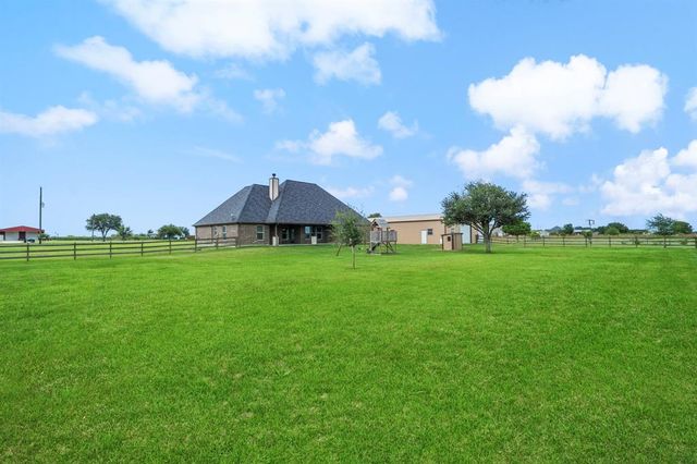 12427 Westview Circle, Needville, TX 77461