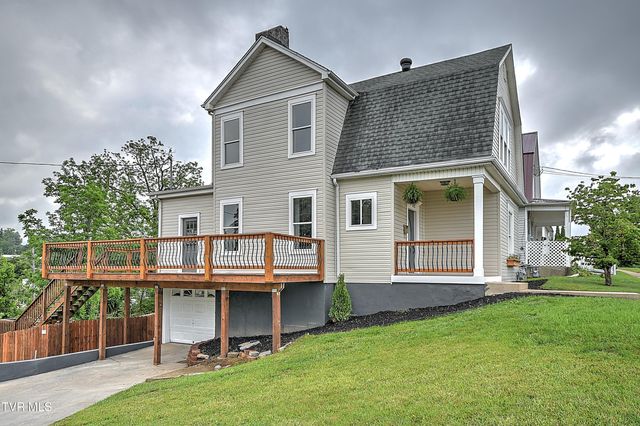 1025 Fairmount Avenue, Bristol, VA 24201