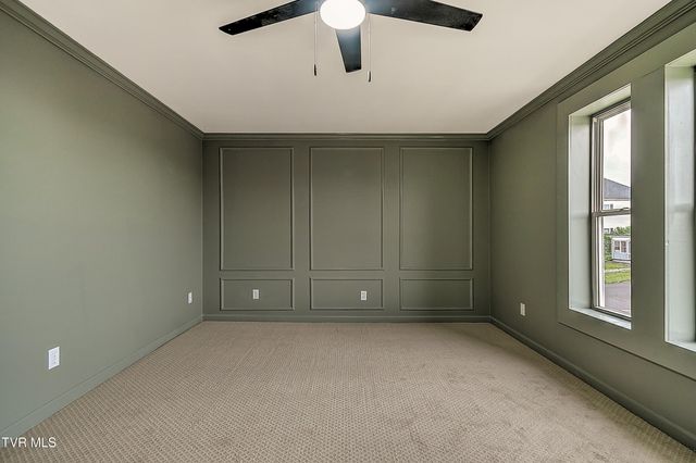 1025 Fairmount Avenue, Bristol, VA 24201