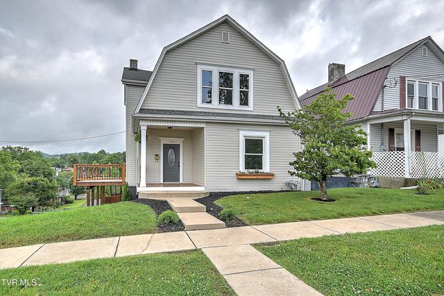 1025 Fairmount Avenue, Bristol, VA 24201