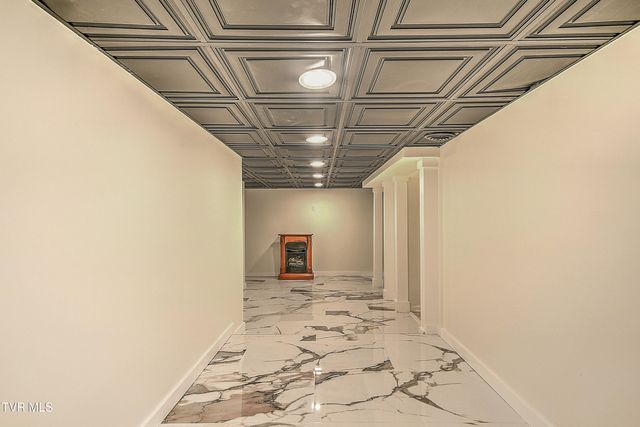 1025 Fairmount Avenue, Bristol, VA 24201
