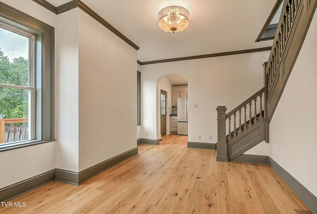 1025 Fairmount Avenue, Bristol, VA 24201