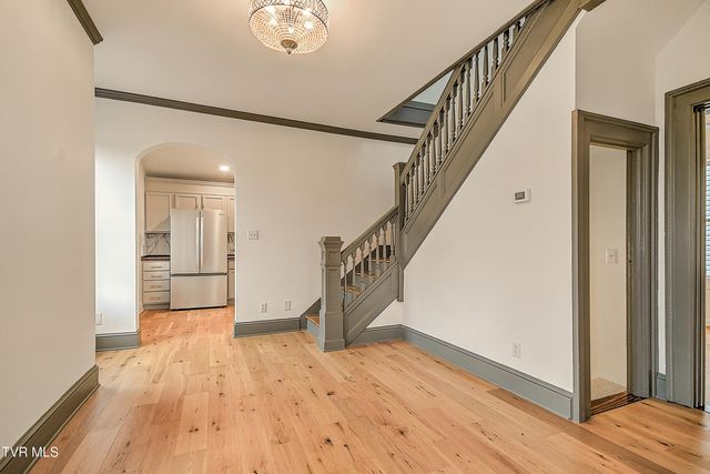 1025 Fairmount Avenue, Bristol, VA 24201