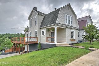 1025 Fairmount Avenue, Bristol, VA 24201