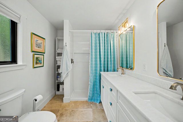 117 Lakeside Drive, Peachtree City, GA 30269