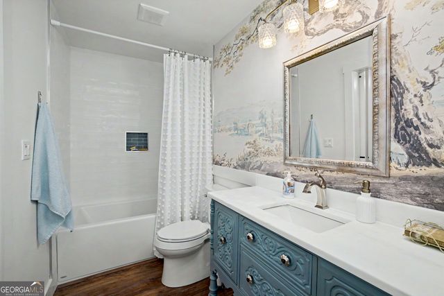 117 Lakeside Drive, Peachtree City, GA 30269