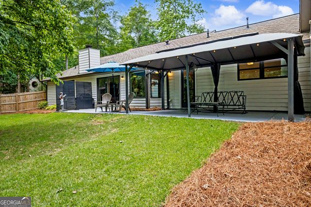 117 Lakeside Drive, Peachtree City, GA 30269