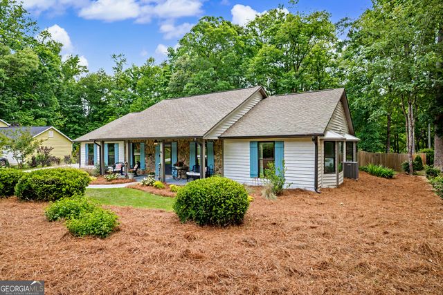 117 Lakeside Drive, Peachtree City, GA 30269