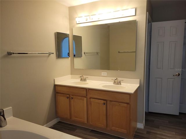 115 ROYALTY CIRCLE, Sanford, FL 32771